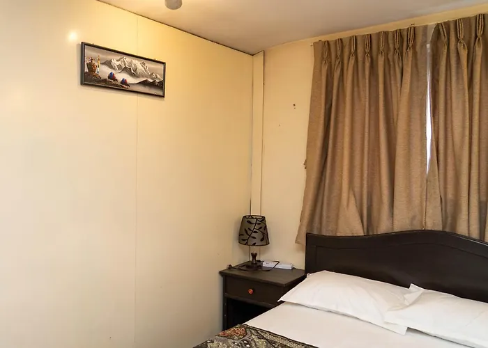 Shreem Hospitality - Beds And Breakfast *