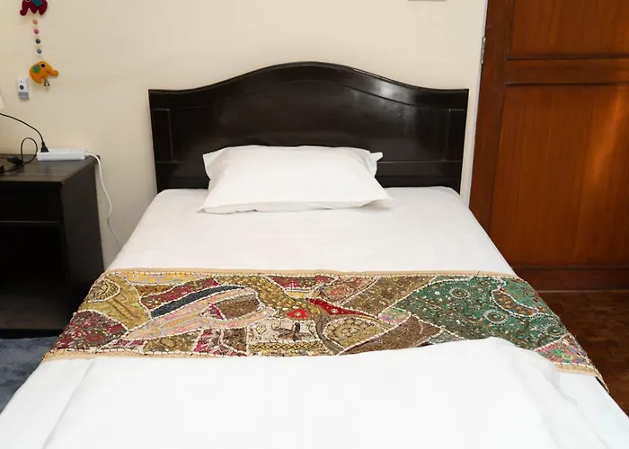 Shreem Hospitality - Beds And Breakfast 加德满都